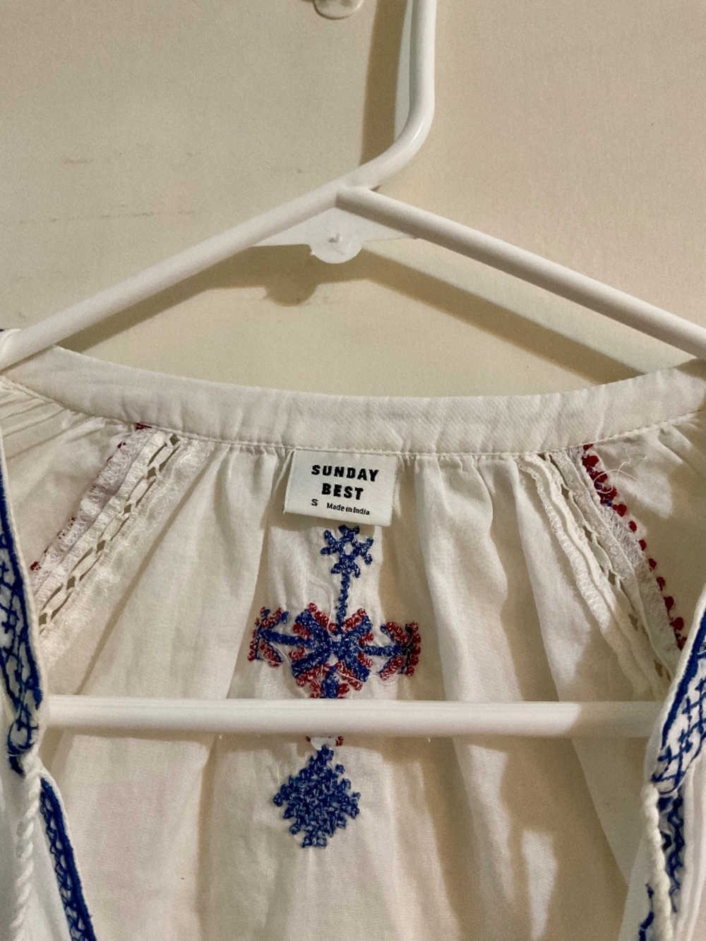 Sunday Best sheer cotton blouse, size small, good condition